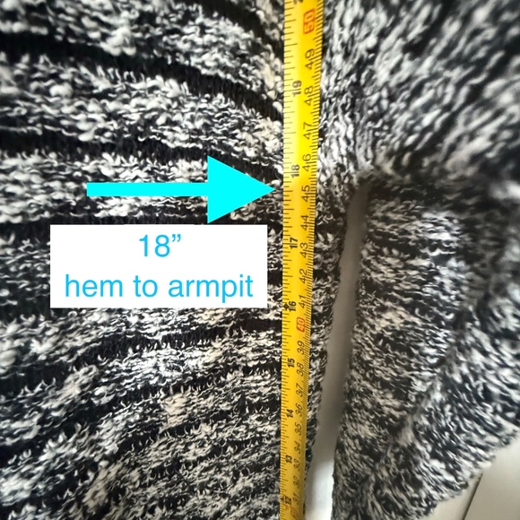 JJill, black and white sweater - Picture 4 of 9